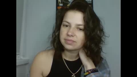 make_mesmile online show from March 30, 5:45 pm