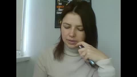 make_mesmile online show from April 8, 6:37 am