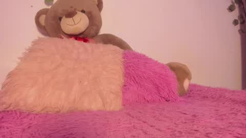 Maria online show from November 30, 6:06 am