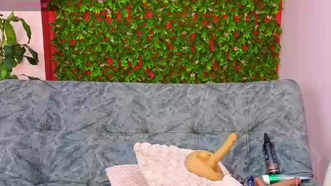 malen_fitnessmilf online show from May 15, 11:40 pm