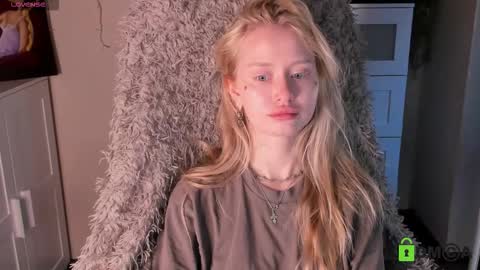 Malena online show from October 9, 10:30 am