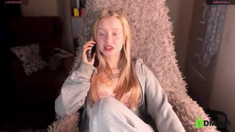 Malena online show from April 19, 10:59 am