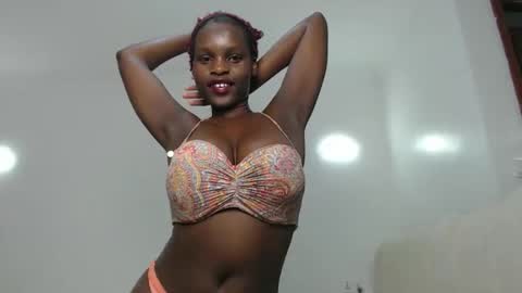 malia online show from May 20, 3:03 am