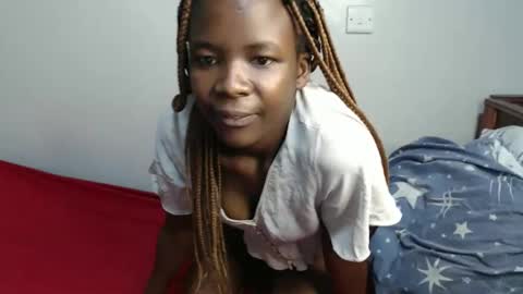 lati online show from November 20, 11:28 pm