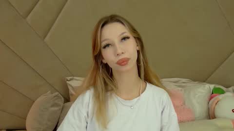 Malialandre online show from September 21, 4:05 pm