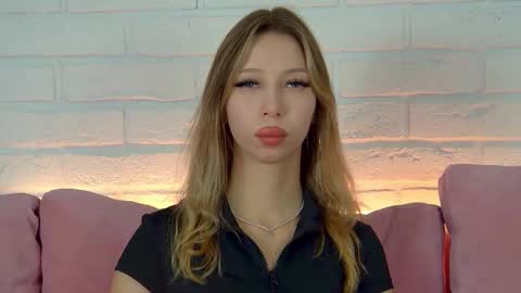 Malialandre online show from September 29, 5:18 pm