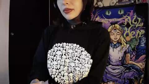 Alice Asylum online show from November 15, 3:51 am