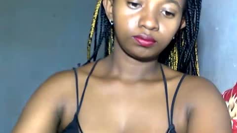 malinah01 online show from January 6, 2:03 pm