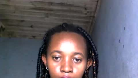 malinah01 online show from December 17, 5:36 pm