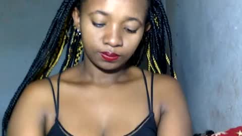 malinah01 online show from January 6, 3:53 am