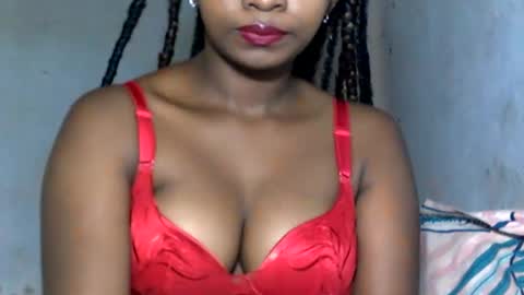 malinah01 online show from December 15, 3:56 am