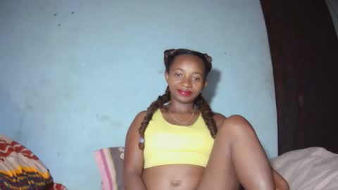 malinah01 online show from September 18, 6:50 pm