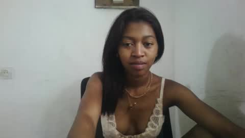 Malluna online show from May 4, 9:57 am