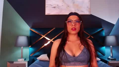 Malory online show from May 20, 12:24 pm