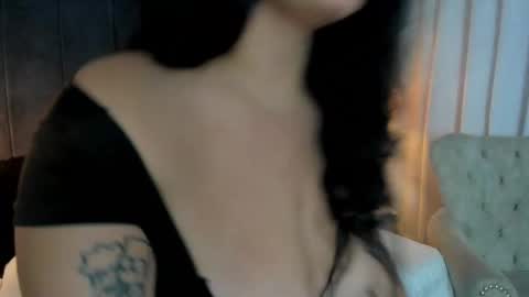 malva__ online show from September 8, 7:35 pm