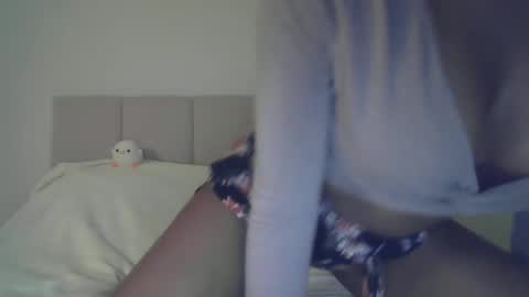 Snapshot of mamacita789 chatting on October 4, 3:12 am mamacita789 online show from October 4, 3:12 am