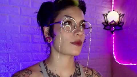   online show from September 10, 5:29 am