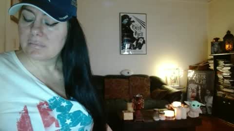 mandaloriangirlsfight online show from January 6, 6:11 pm