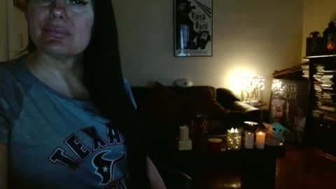 mandaloriangirlsfight online show from March 14, 10:33 pm