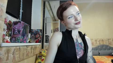 Mandy online show from May 3, 9:29 pm