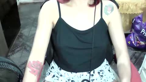 Snapshot of manuescarlate13 chatting on September 22, 1:37 am Manu Escarlate online show from September 22, 1:37 am