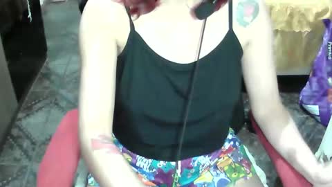 Snapshot of manuescarlate13 chatting on September 23, 6:33 am Manu Escarlate online show from September 23, 6:33 am