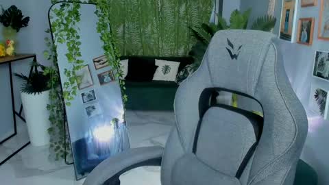 Maoqi online show from May 19, 8:21 am