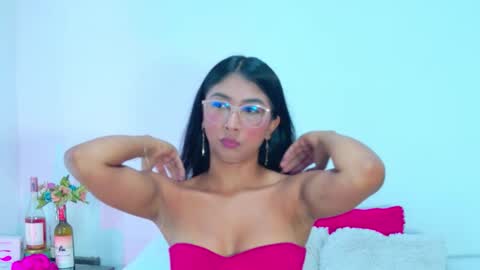 maraa_fox online show from October 5, 10:04 pm