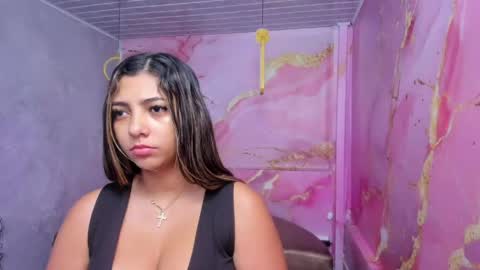 Maraluna online show from May 15, 11:46 am