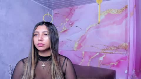 Maraluna online show from April 29, 1:47 pm