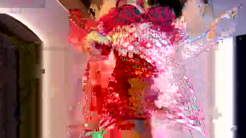 Mara Torres online show from May 11, 4:04 pm