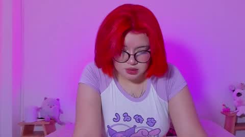 Snapshot of marcy_grey chatting on December 30, 11:04 am danna online show from December 30, 11:04 am