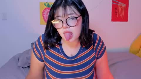 Snapshot of marcy_grey chatting on September 11, 8:03 am danna online show from September 11, 8:03 am