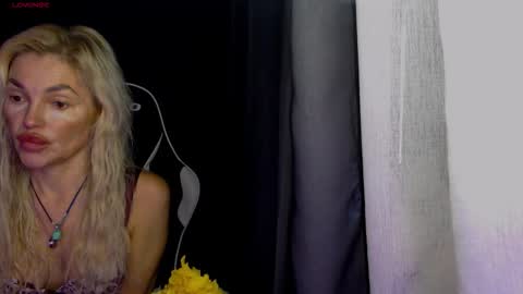 Margoo online show from December 4, 2:58 am