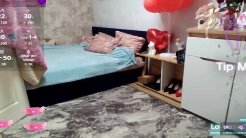 Snapshot of mari_77777 chatting on March 3, 4:00 am Mari online show from March 3, 4:00 am