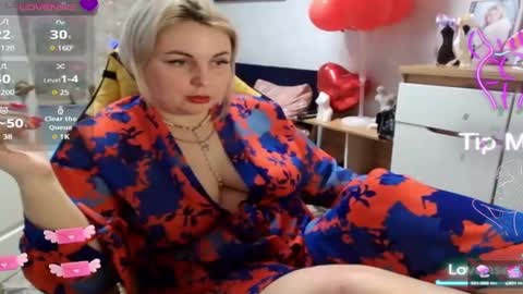 Snapshot of mari_77777 chatting on March 5, 5:29 am Mari online show from March 5, 5:29 am
