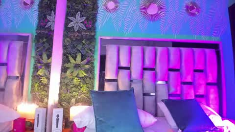 Mari online show from April 15, 12:00 am