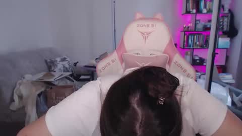 mari moore online show from February 11, 8:38 am