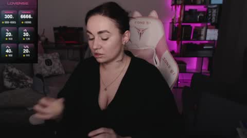 mari moore online show from May 24, 8:46 am
