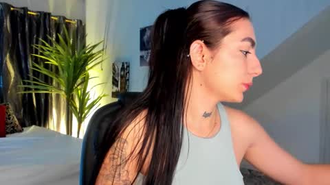 mari_salgado online show from October 10, 11:48 am