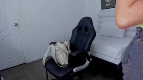 mari_salgado online show from January 19, 11:23 am