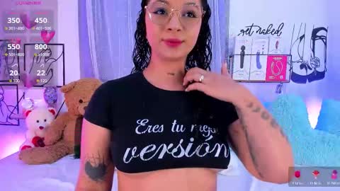 Mari Sweett  online show from March 7, 9:55 pm