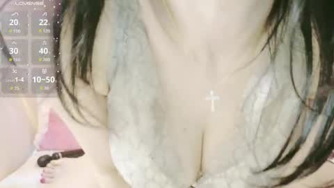 mari_tokyo online show from May 27, 10:56 am