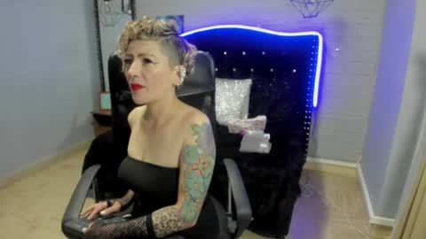 Maria fernanda online show from December 11, 1:06 pm
