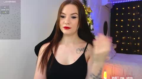 Snapshot of maria_shy_lii chatting on December 22, 5:45 am maria_shy_lii online show from December 22, 5:45 am