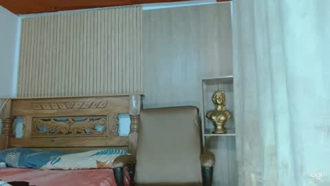 mariaa_antonia1 online show from June 25, 9:05 pm