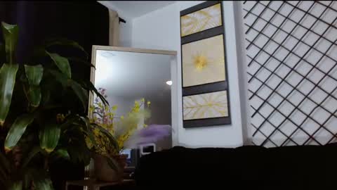 Snapshot of mariaa_antonia1 chatting on September 14, 9:51 am mariaa_antonia1 online show from September 14, 9:51 am