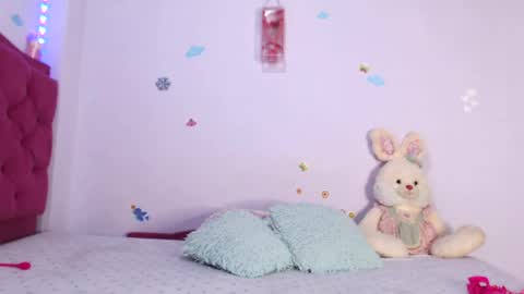 Giselle Mara  online show from May 16, 12:24 am