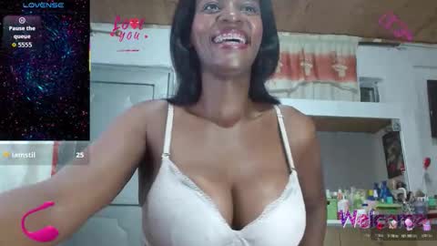 Alicia online show from May 14, 9:42 pm