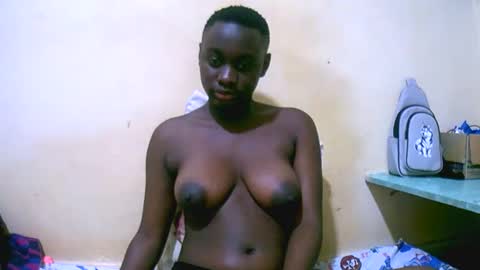 mariah_lovely online show from May 11, 2:56 pm